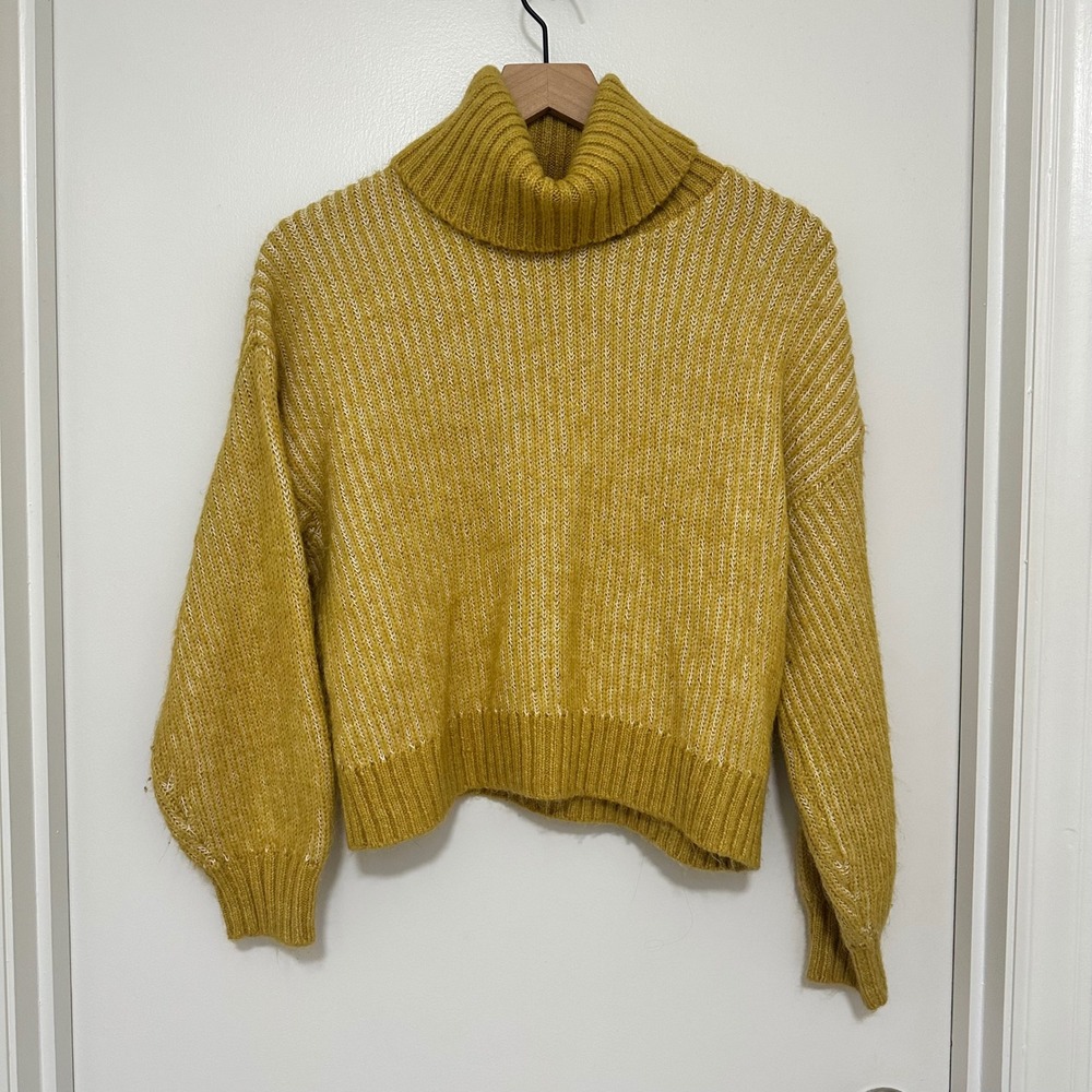 Old Navy | Women's Mustard Yellow Shaker Stitch Turtleneck Sweater, Size S/P